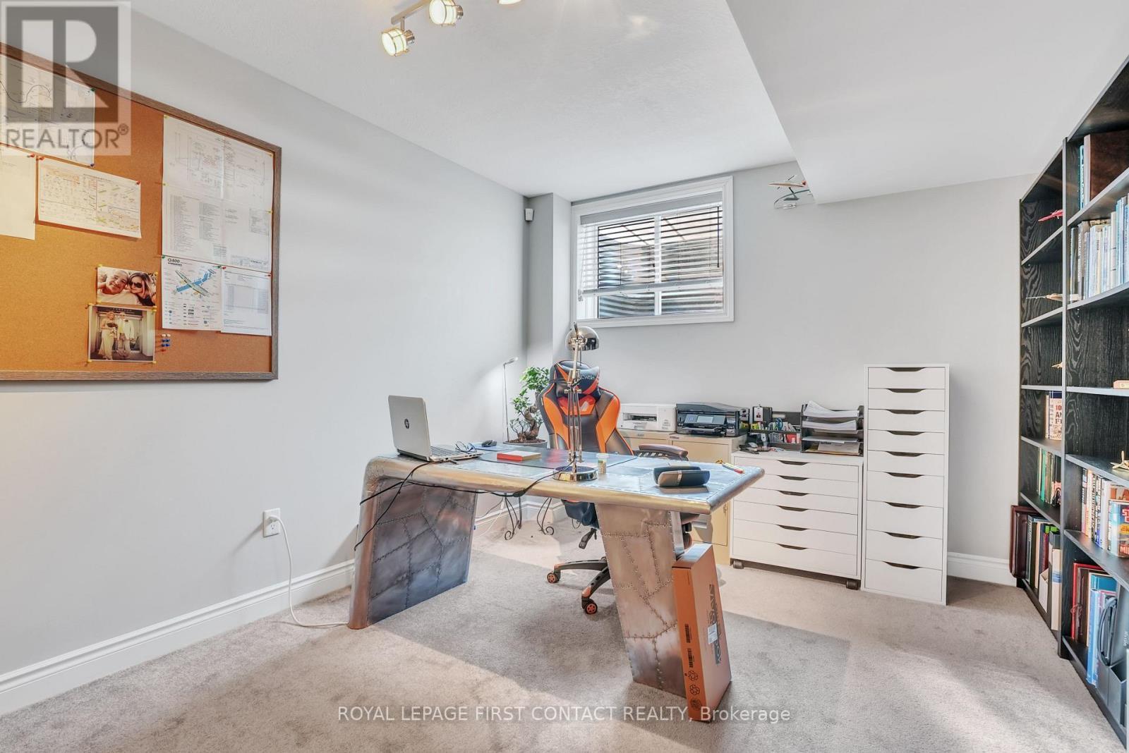 












5 CHARLIE RAWSON BOULEVARD

,
Tay,




Ontario
L0K2A0

