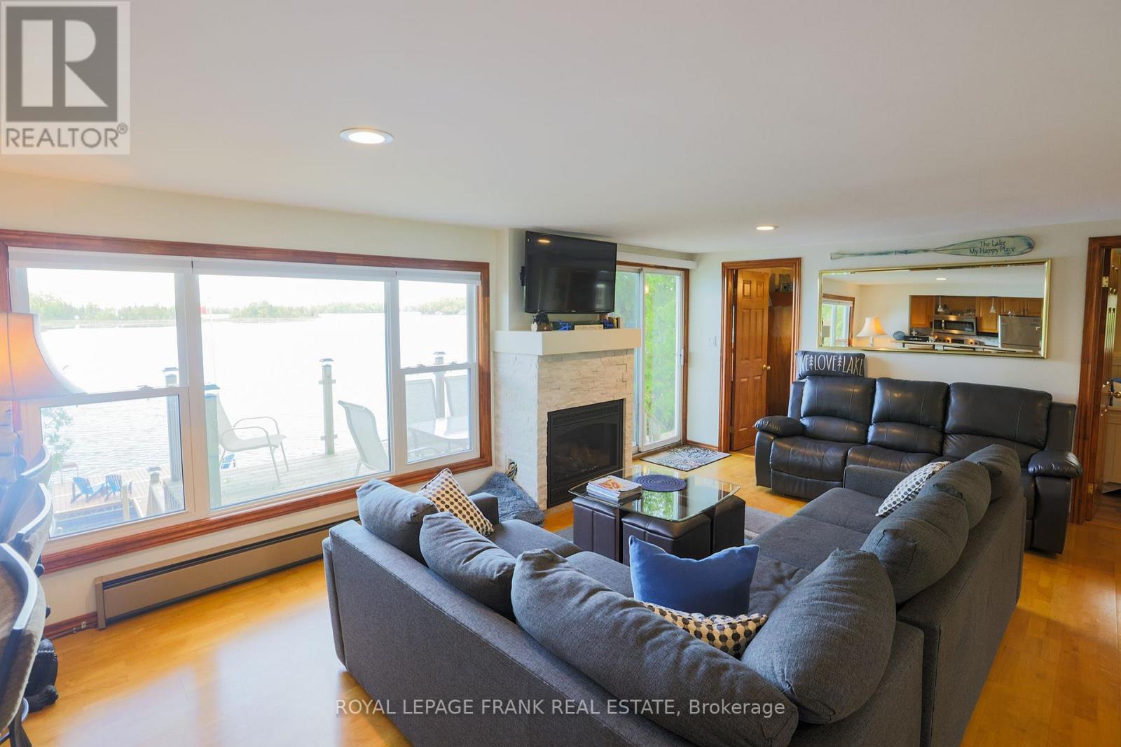 












26 FIRE ROUTE 60

,
Trent Lakes,




Ontario
K0L1J0

