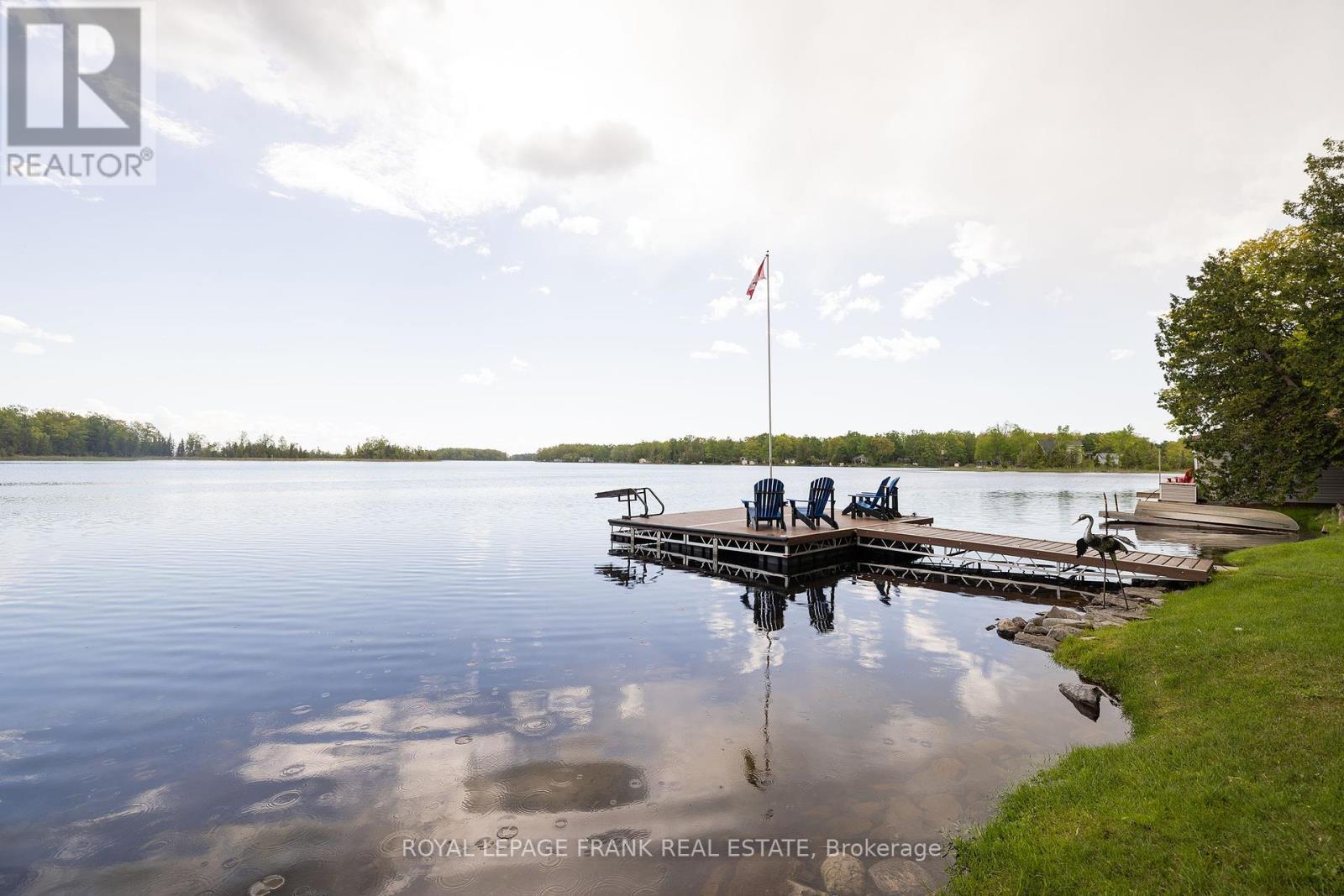 












26 FIRE ROUTE 60

,
Trent Lakes,




Ontario
K0L1J0


