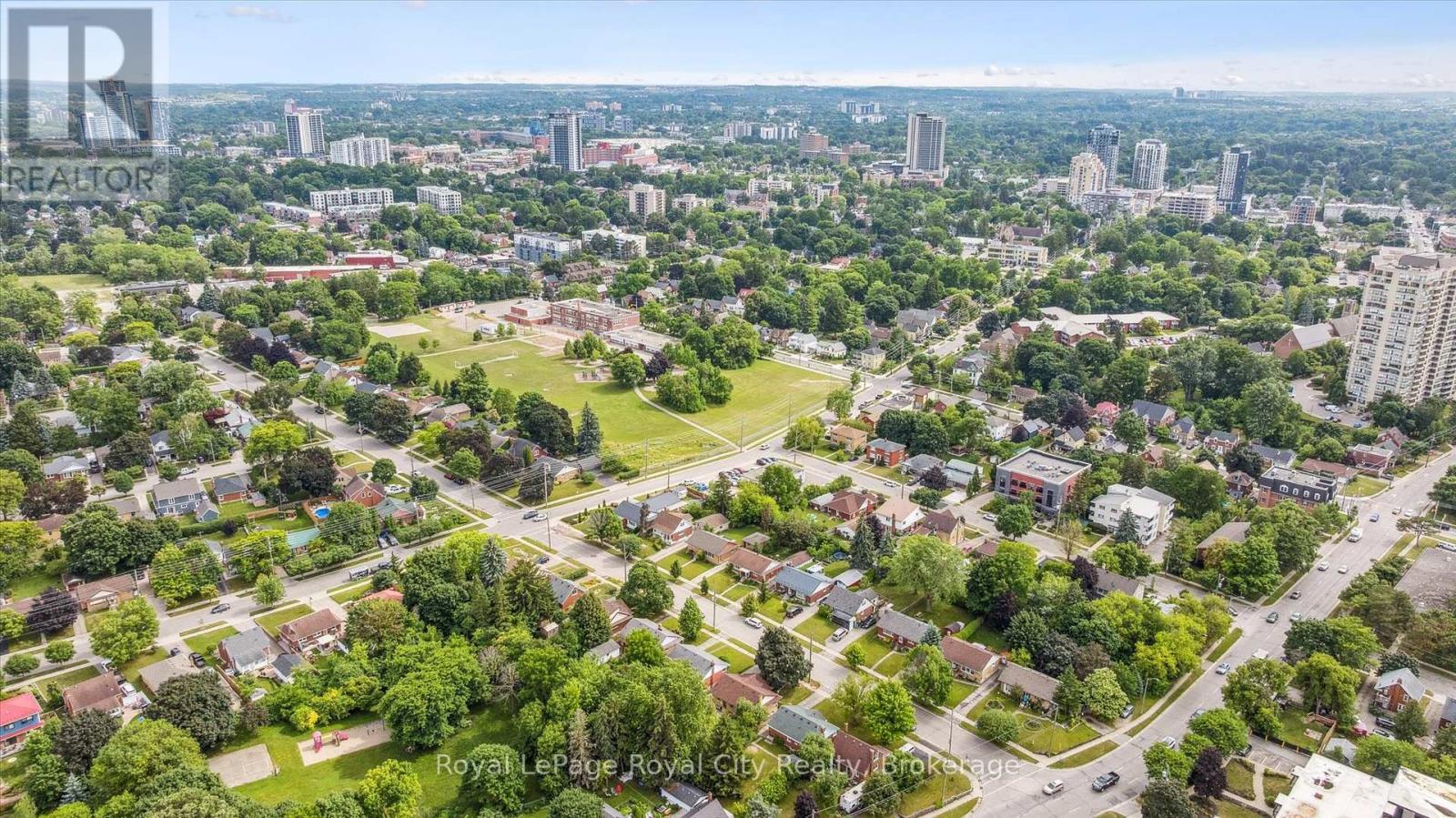 












56 DOVER STREET

,
Waterloo,




Ontario
N2J1Z1

