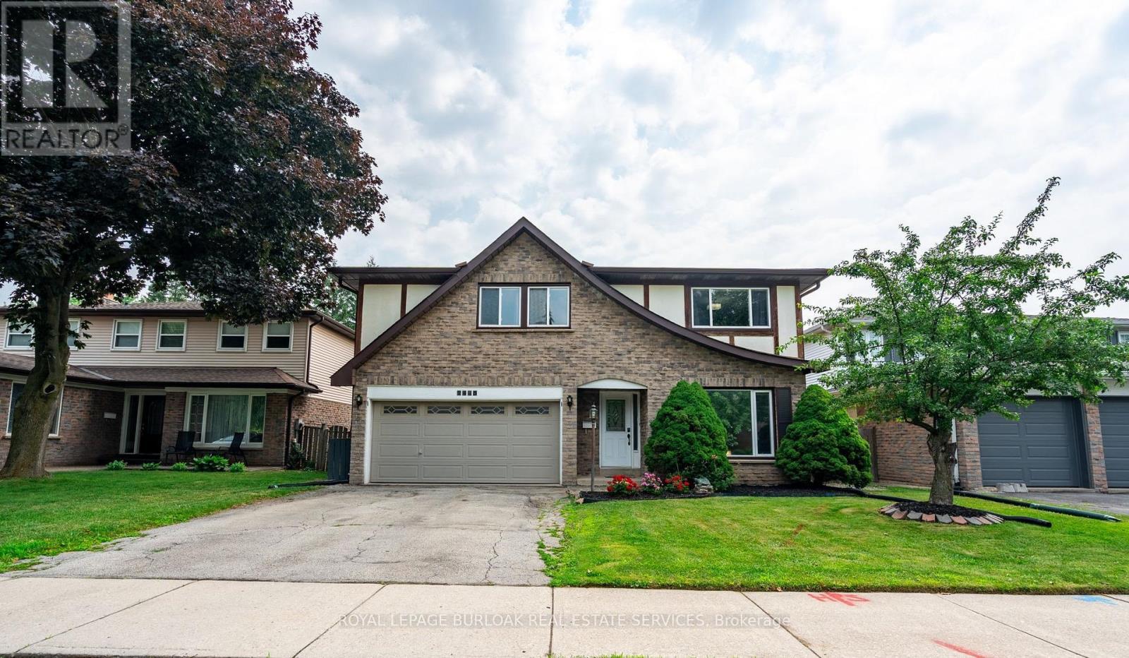 












2445 CAVENDISH DRIVE

,
Burlington,




Ontario
L7P3T7

