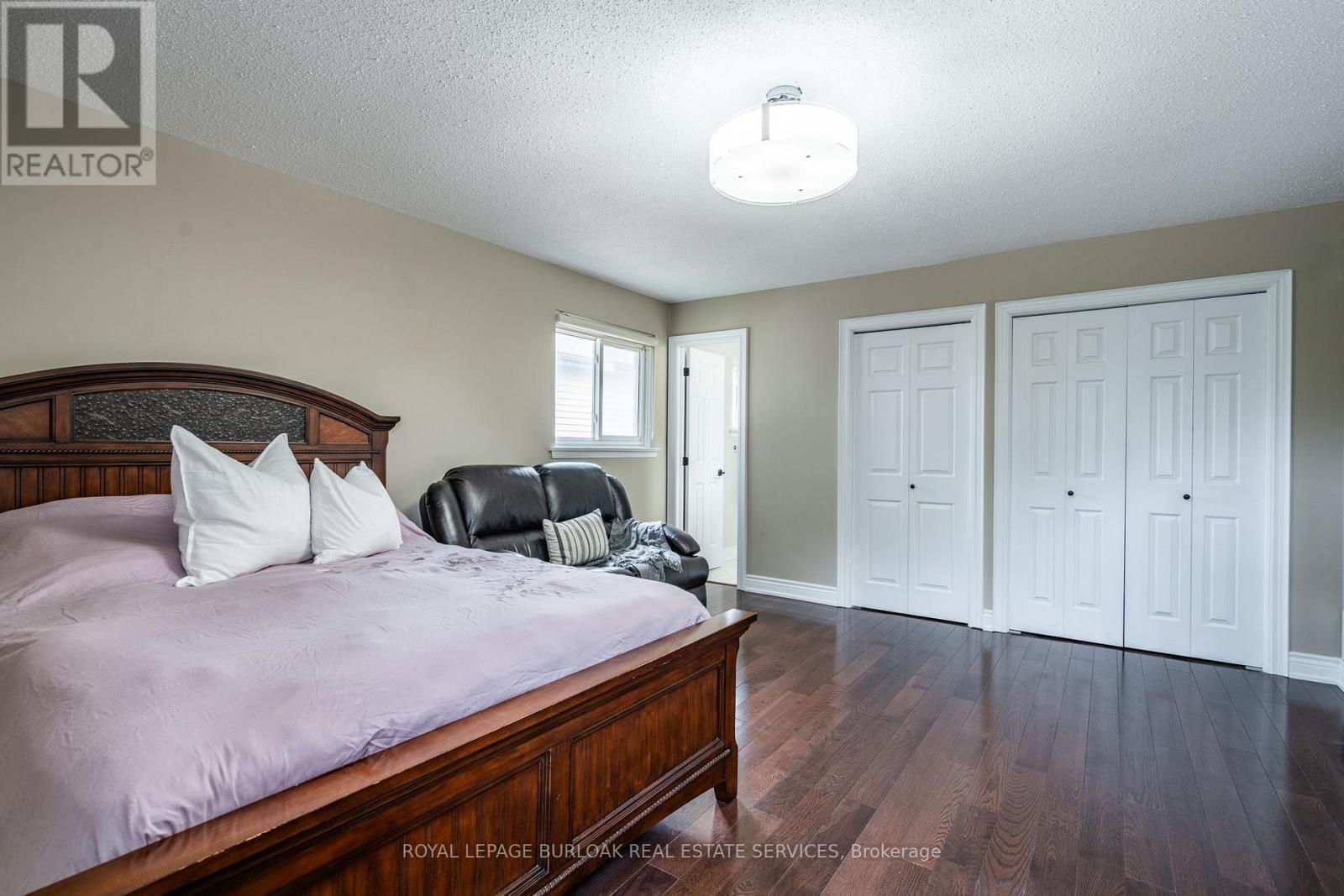 












2445 CAVENDISH DRIVE

,
Burlington,




Ontario
L7P3T7

