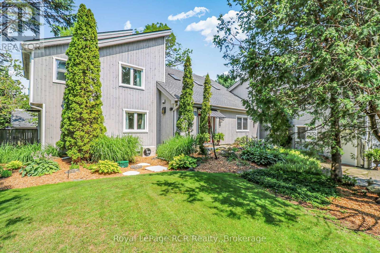 












160 PRINCETON SHORES BOULEVARD

,
Collingwood,




Ontario
L9Y5C9

