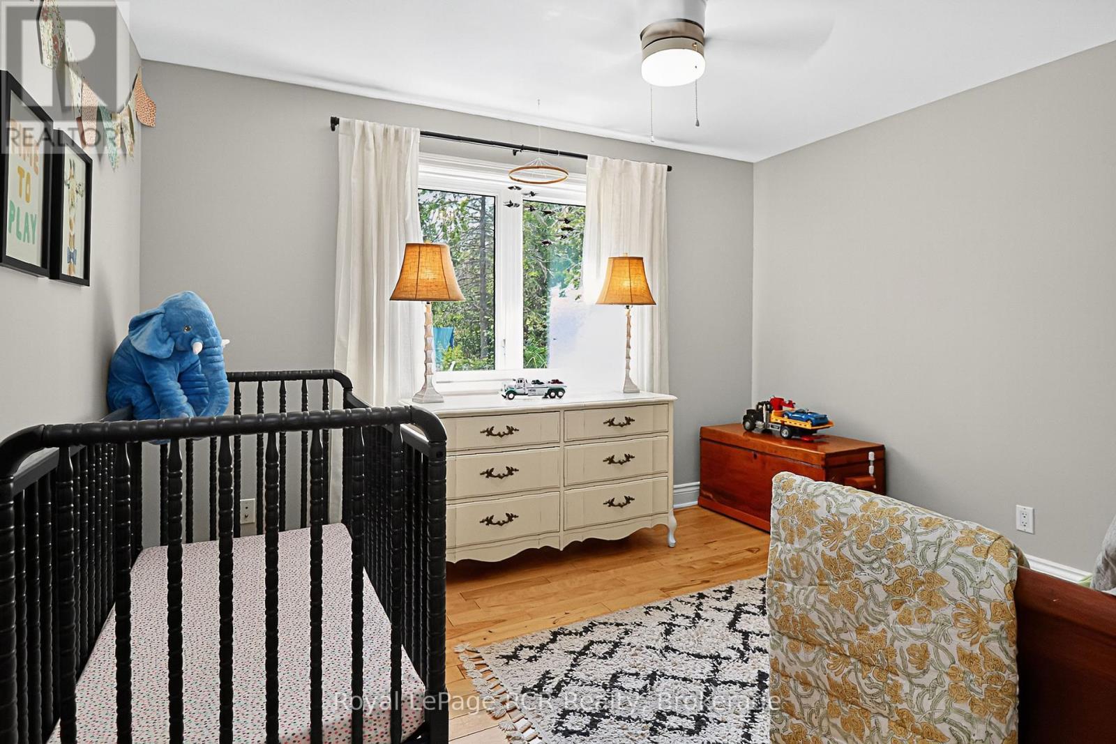 












160 PRINCETON SHORES BOULEVARD

,
Collingwood,




Ontario
L9Y5C9

