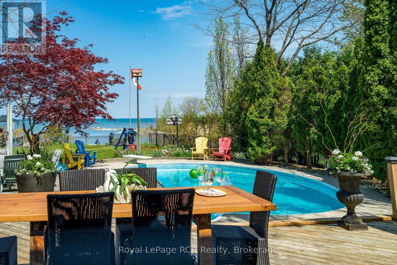 












160 PRINCETON SHORES BOULEVARD

,
Collingwood,




Ontario
L9Y5C9

