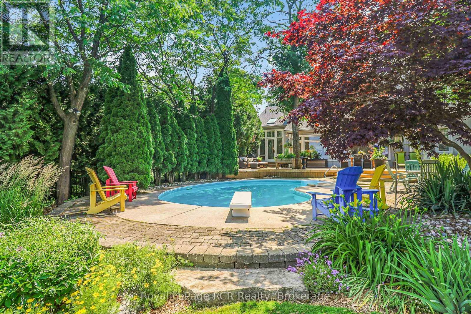












160 PRINCETON SHORES BOULEVARD

,
Collingwood,




Ontario
L9Y5C9

