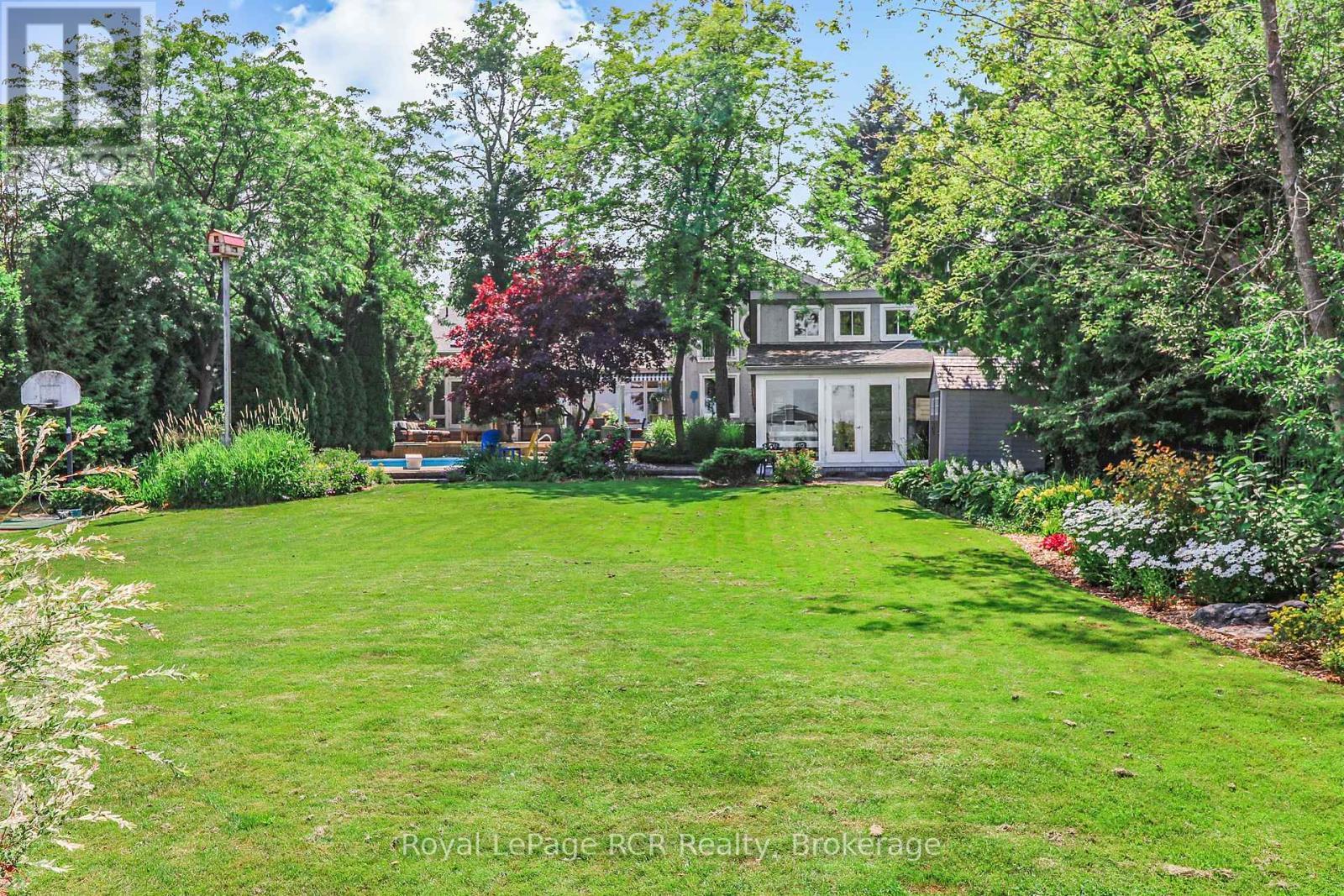 












160 PRINCETON SHORES BOULEVARD

,
Collingwood,




Ontario
L9Y5C9

