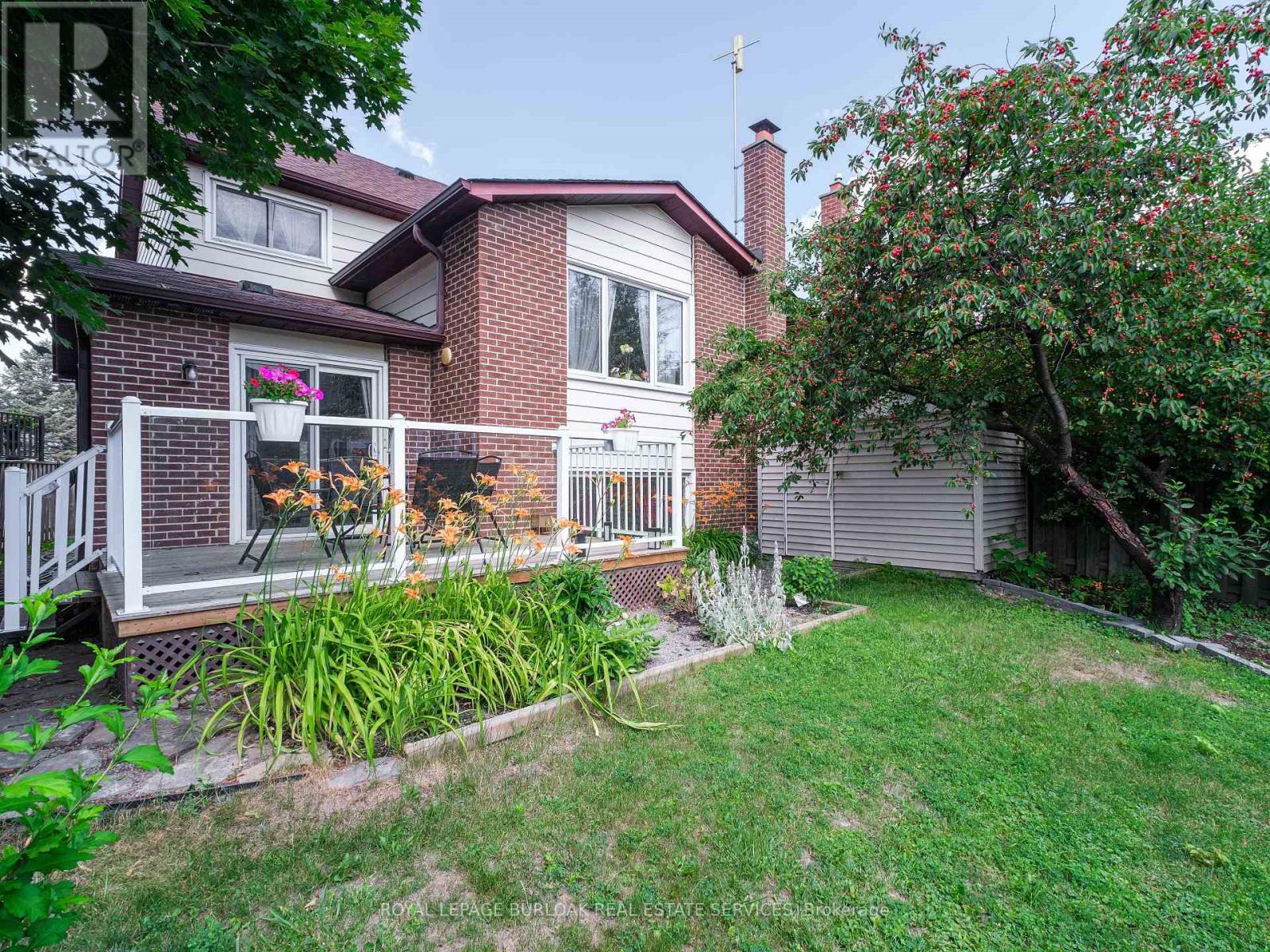 












768 THISTLE DOWN COURT

,
Mississauga,




Ontario
L5C3K6

