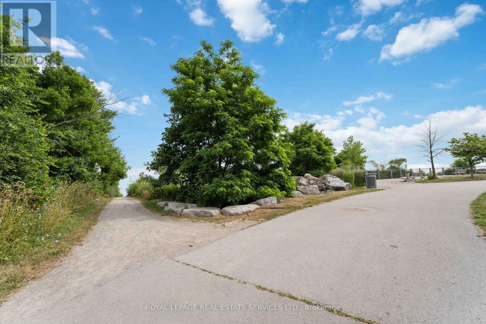












216 - 101 SHOREVIEW PLACE

,
Hamilton,




Ontario
L8E0K2

