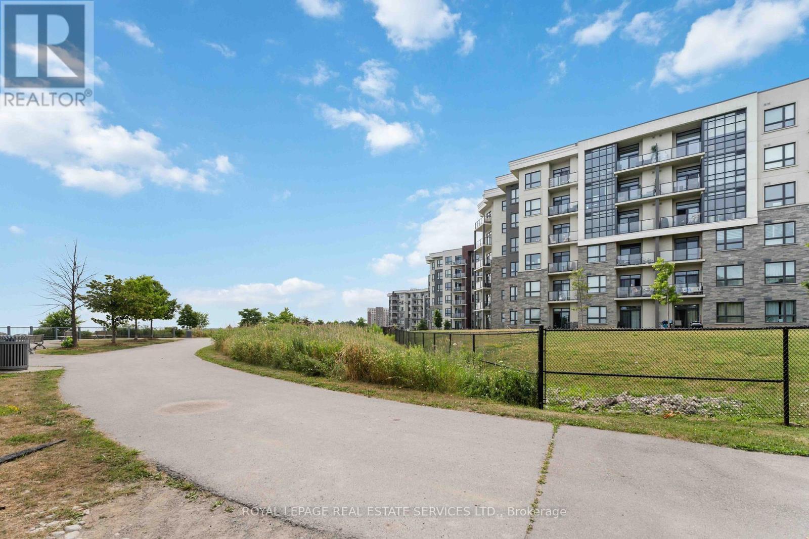 












216 - 101 SHOREVIEW PLACE

,
Hamilton,




Ontario
L8E0K2

