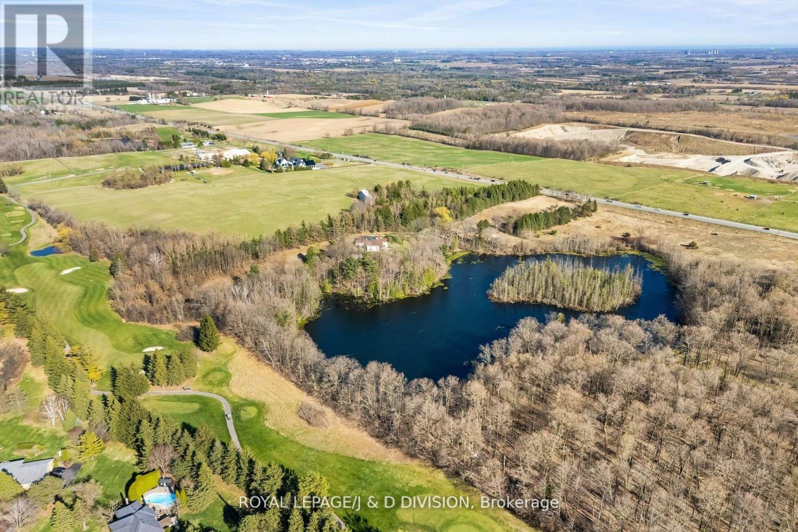 












19 LOGAN COURT

,
Whitchurch-Stouffville,




Ontario
L4A7X5


