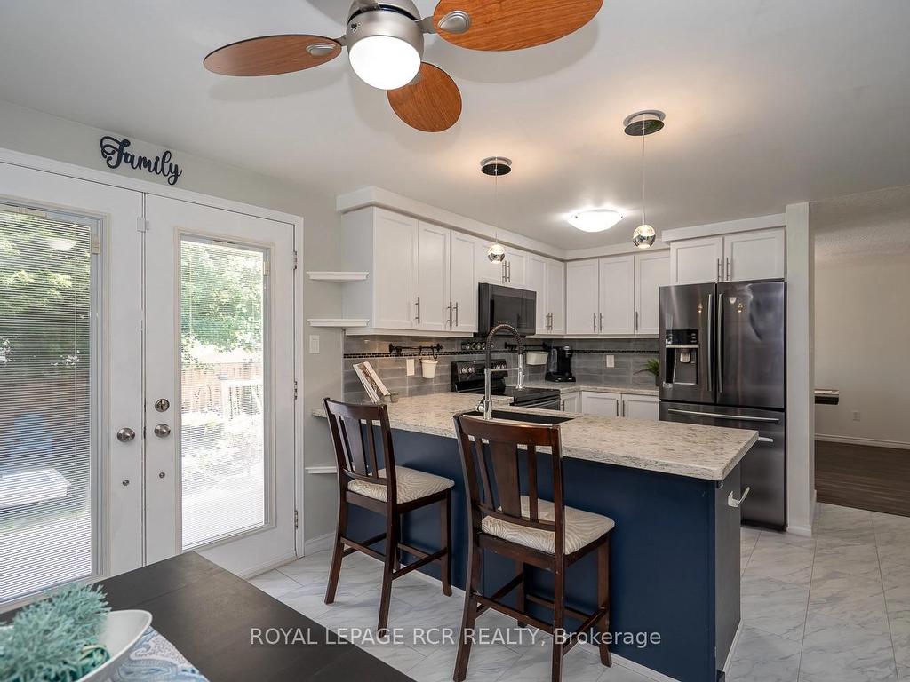 









252


Elmwood

Crescent,
Orangeville,




ON
L9W 4T4


