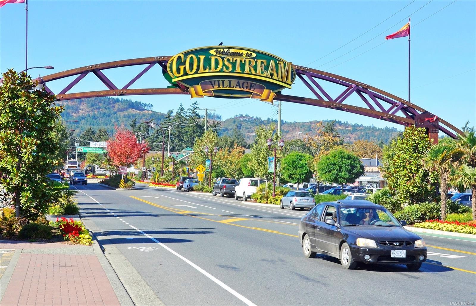 









2745


Veterans Memorial

Pkwy, 728,
Langford,




BC
V8X 5C6

