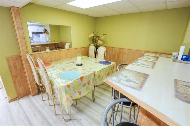









369


Bairdmore

BLVD,
Winnipeg,




MB
R3T 6B1

