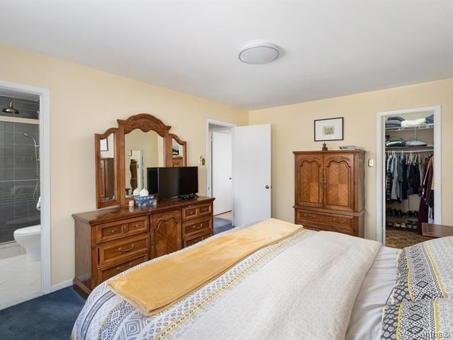 









29


Circle Road

,
Beaconsfield,




QC
H9W5B6

