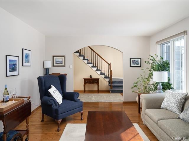 









29


Circle Road

,
Beaconsfield,




QC
H9W5B6

