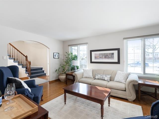 









29


Circle Road

,
Beaconsfield,




QC
H9W5B6

