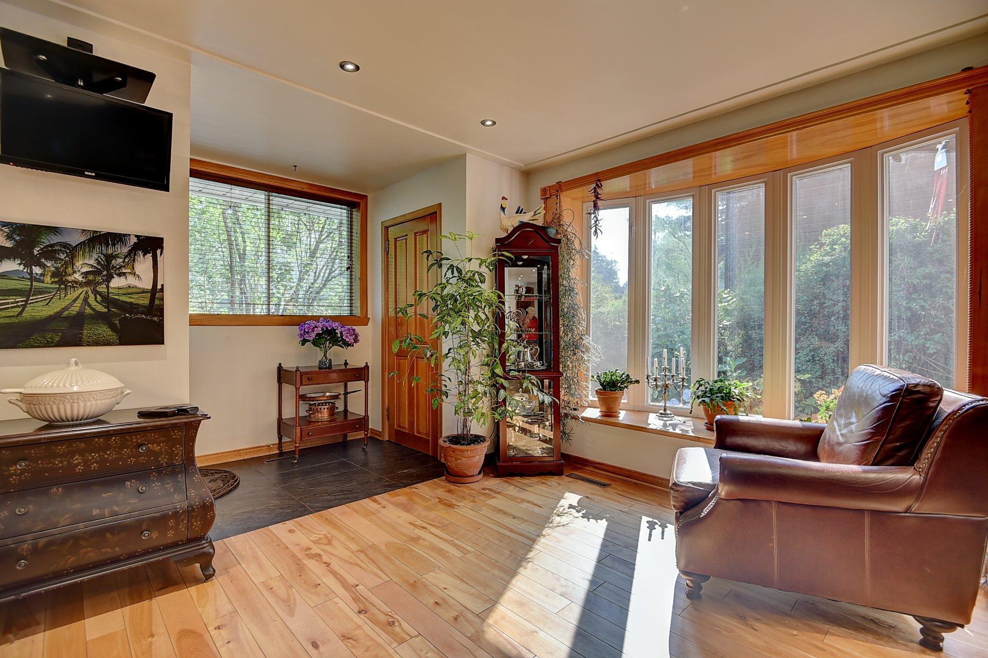 









153


Rue L'Espérance

,
Lavaltrie,




QC
J5T2X1

