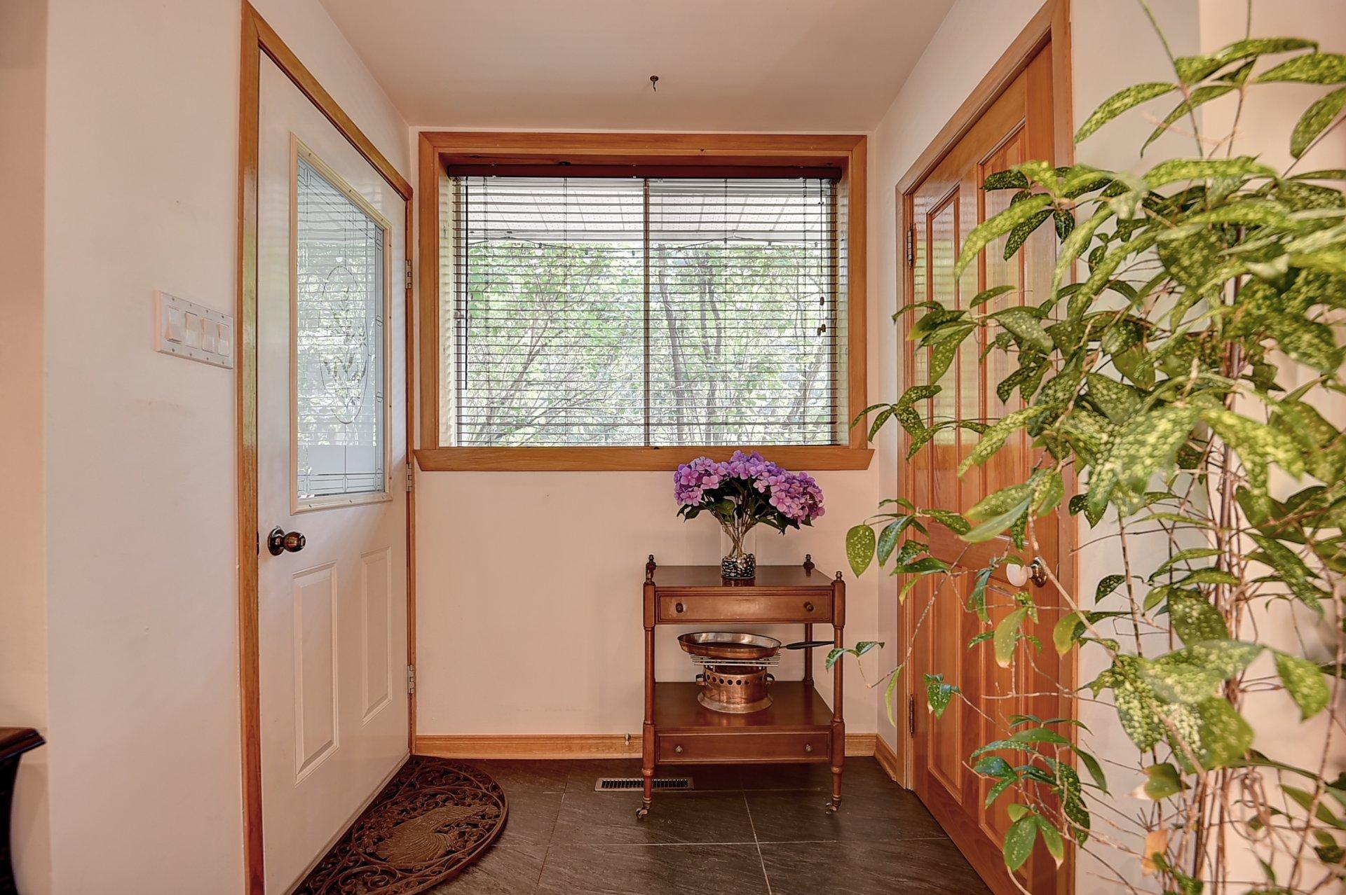 









153


Rue L'Espérance

,
Lavaltrie,




QC
J5T2X1

