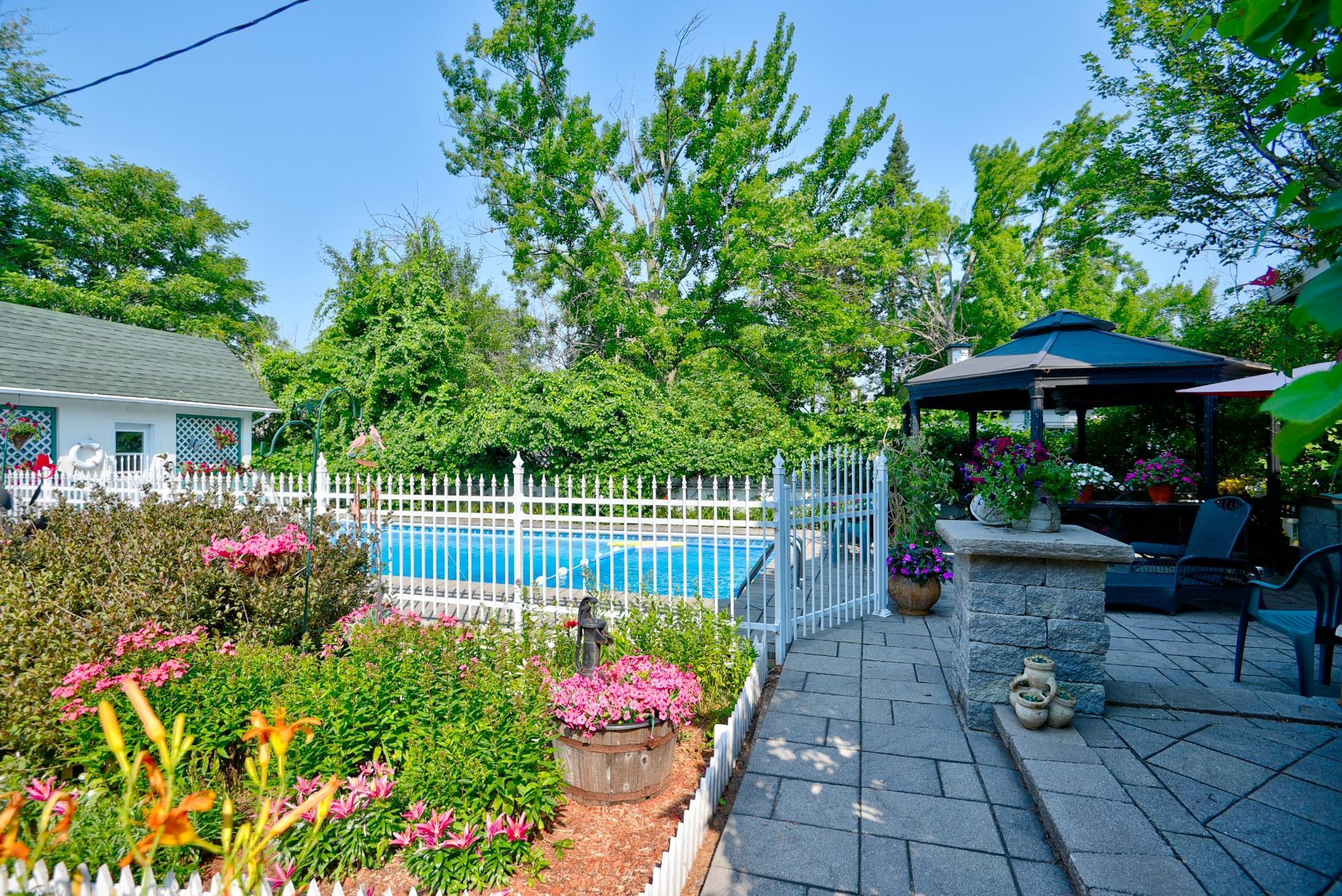 









153


Rue L'Espérance

,
Lavaltrie,




QC
J5T2X1

