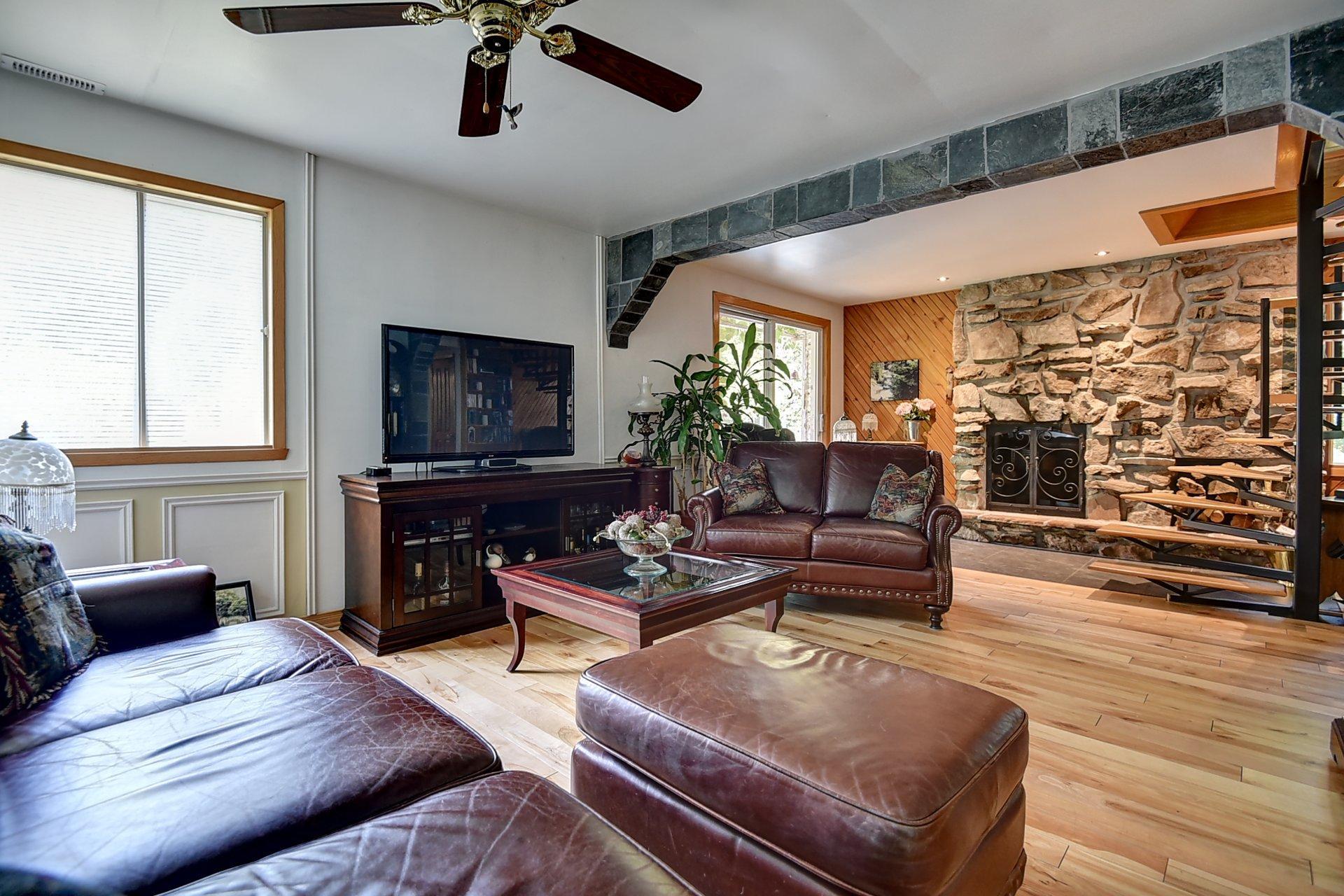 









153


Rue L'Espérance

,
Lavaltrie,




QC
J5T2X1

