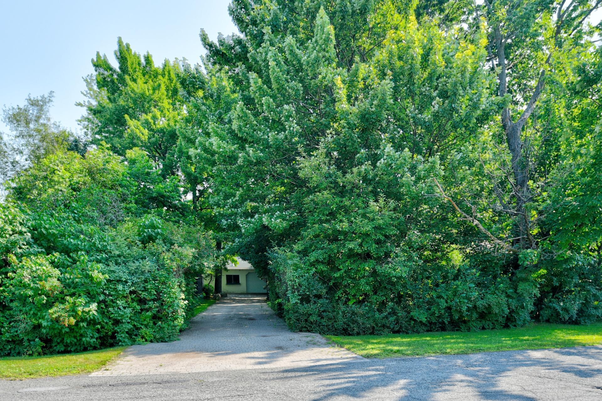 









153


Rue L'Espérance

,
Lavaltrie,




QC
J5T2X1

