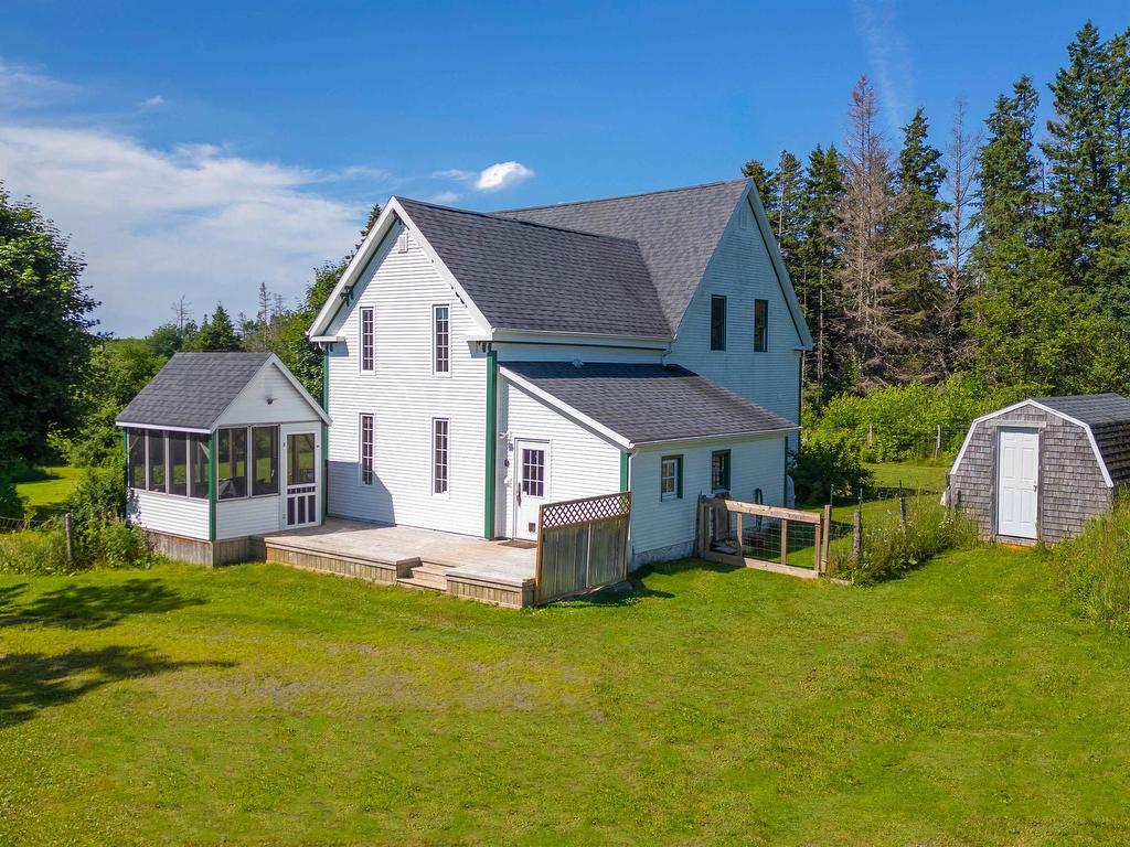 












616 Trans Canada Highway

,
Wood Islands,




PE
C0A 1R0

