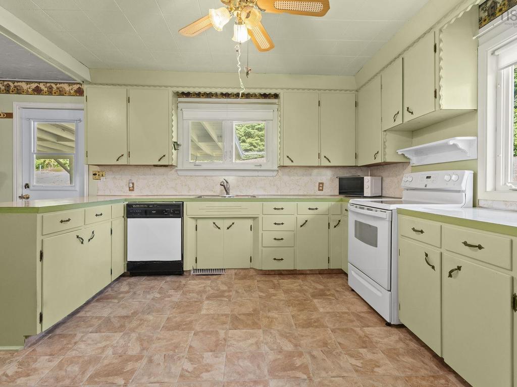 












852 Highway 14

,
Upper Vaughan,




NS
B0N 2T0

