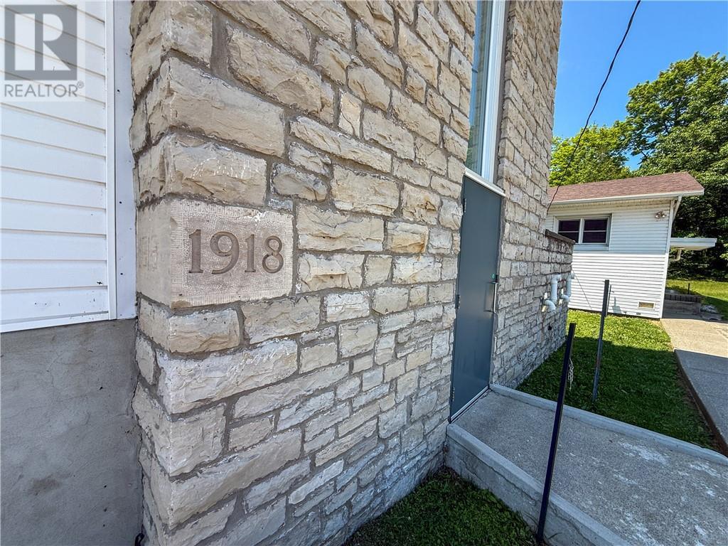 












6070 King Street

,
Mindemoya, Manitoulin Island,




Ontario
P0P1S0

