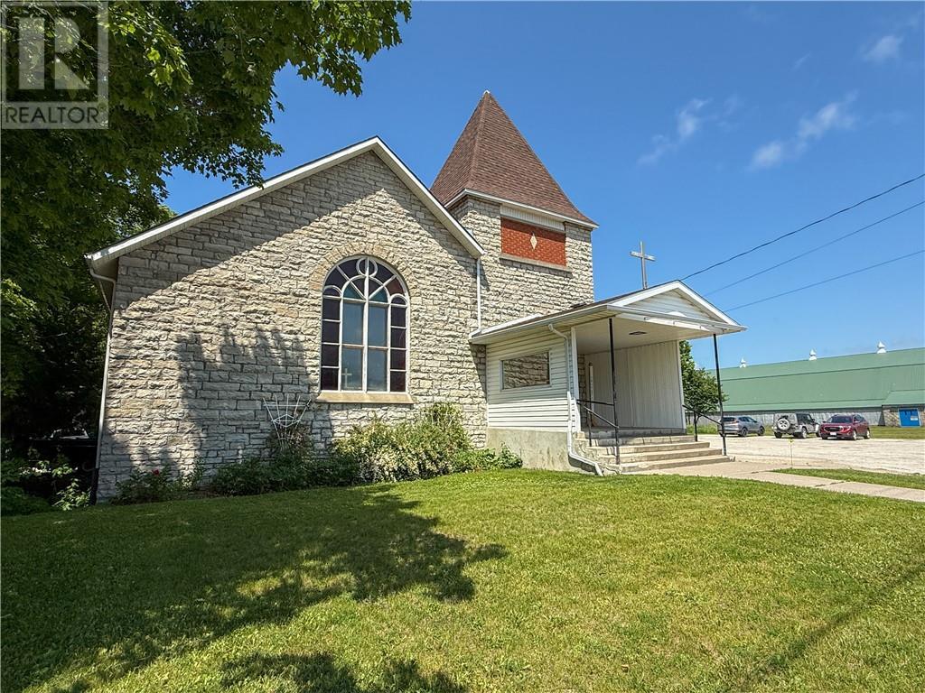 












6070 King Street

,
Mindemoya, Manitoulin Island,




Ontario
P0P1S0

