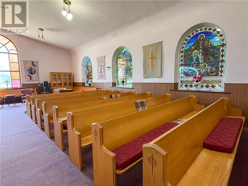 












6070 King Street

,
Mindemoya, Manitoulin Island,




Ontario
P0P1S0

