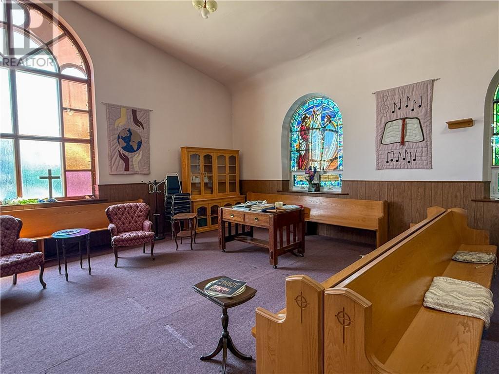 












6070 King Street

,
Mindemoya, Manitoulin Island,




Ontario
P0P1S0

