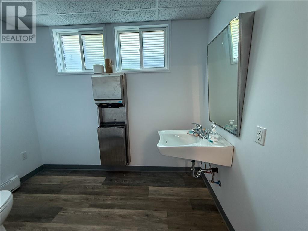 












6070 King Street

,
Mindemoya, Manitoulin Island,




Ontario
P0P1S0

