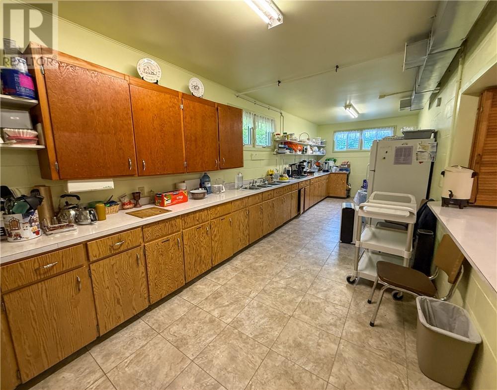 












6070 King Street

,
Mindemoya, Manitoulin Island,




Ontario
P0P1S0

