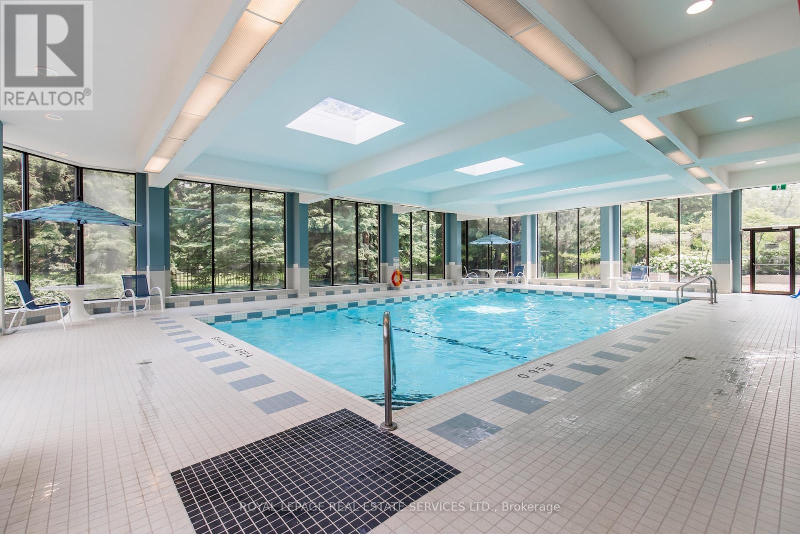












404 - 100 OBSERVATORY LANE

,
Richmond Hill,




Ontario
L4C1T4

