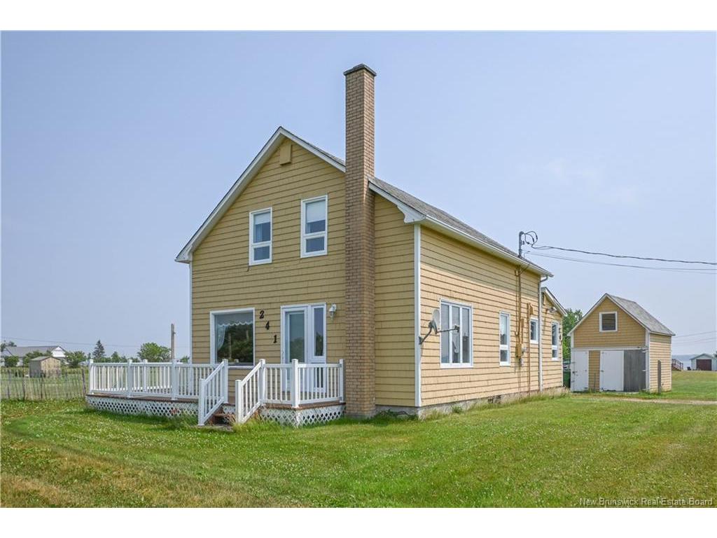 









241


Poirier

RD,
Village-Des-Poirier,




NB
E8N 1N7

