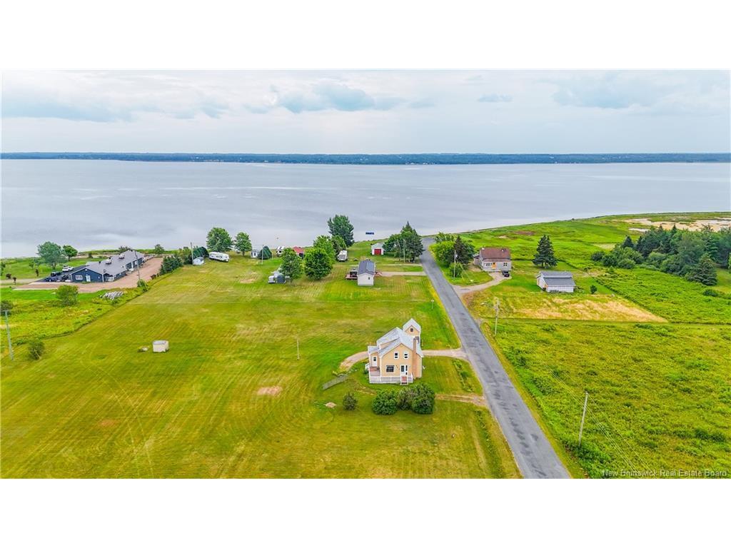 









241


Poirier

RD,
Village-Des-Poirier,




NB
E8N 1N7

