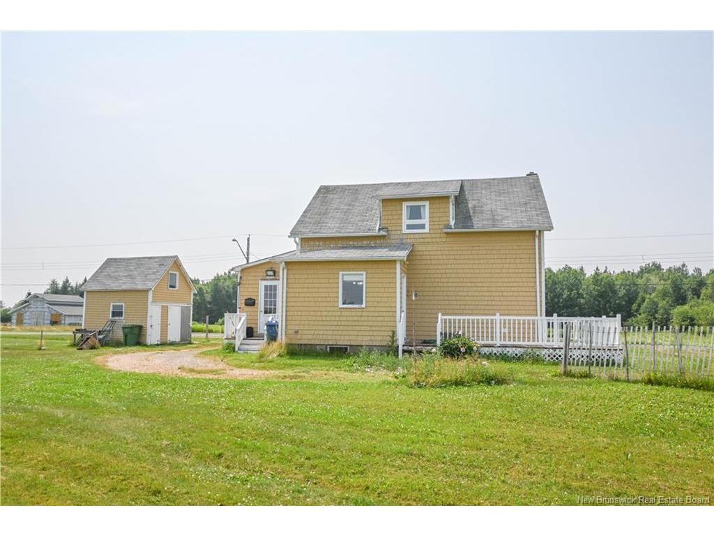 









241


Poirier

RD,
Village-Des-Poirier,




NB
E8N 1N7

