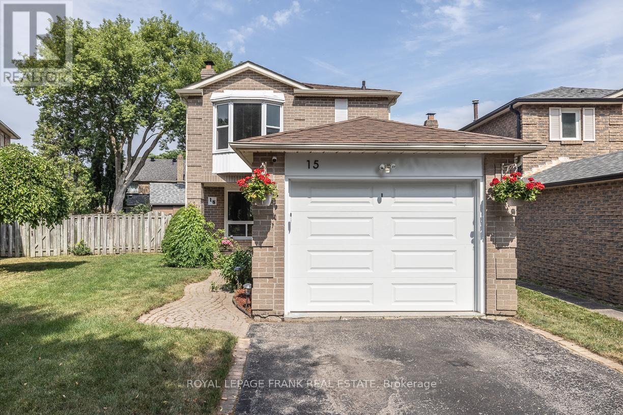 












15 RADFORD DRIVE

,
Ajax (Central West),




Ontario
L1T2H8

