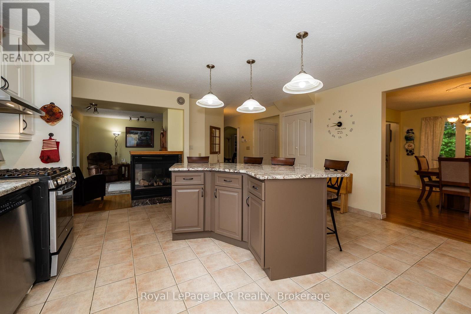 












360422 ROAD 160

,
Grey Highlands,




Ontario
N0C1E0

