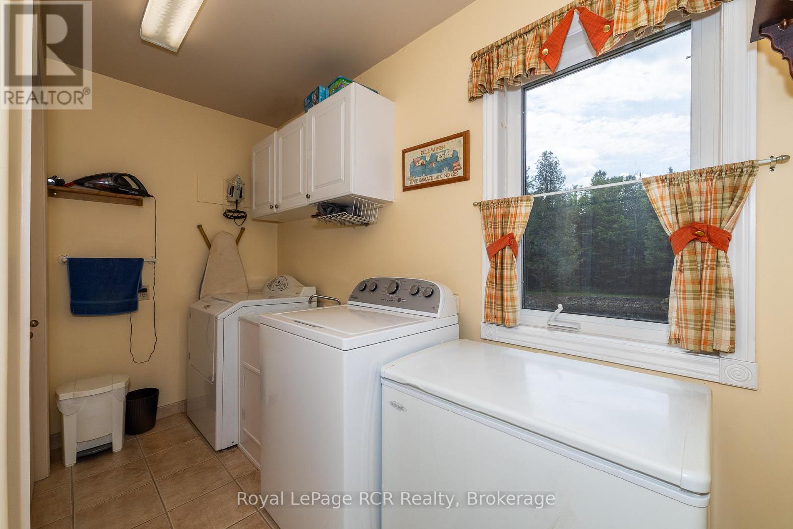 












360422 ROAD 160

,
Grey Highlands,




Ontario
N0C1E0

