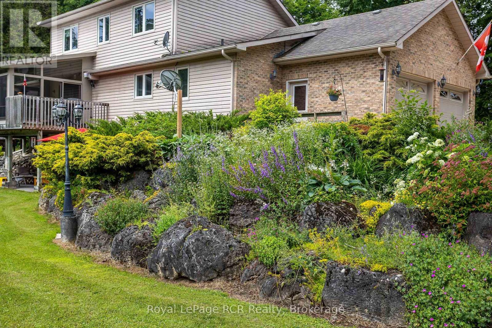 












360422 ROAD 160

,
Grey Highlands,




Ontario
N0C1E0

