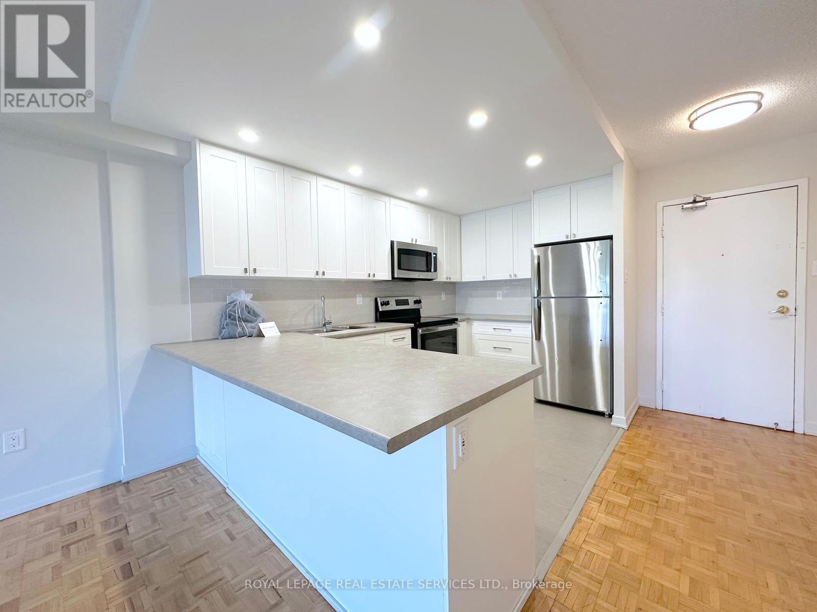 












510 - 190 CLARK BOULEVARD

,
Brampton,




Ontario
L6T4A8

