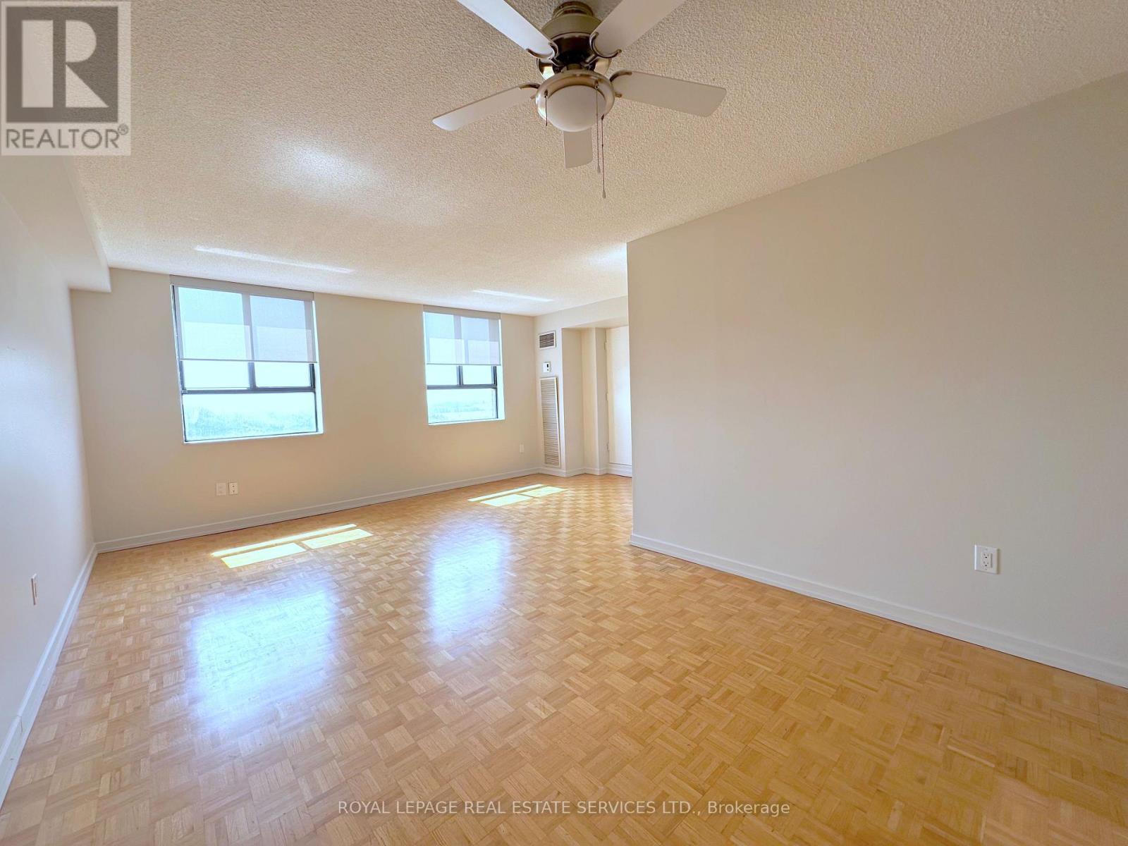 












902 - 190 CLARK BOULEVARD

,
Brampton,




Ontario
L6T4A8

