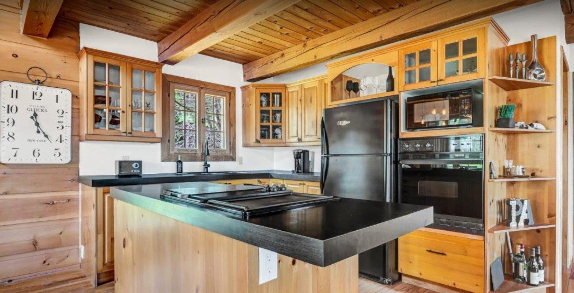 









174


Ch. du Lac-Murray

,
Aumond,




QC
J0W1W0

