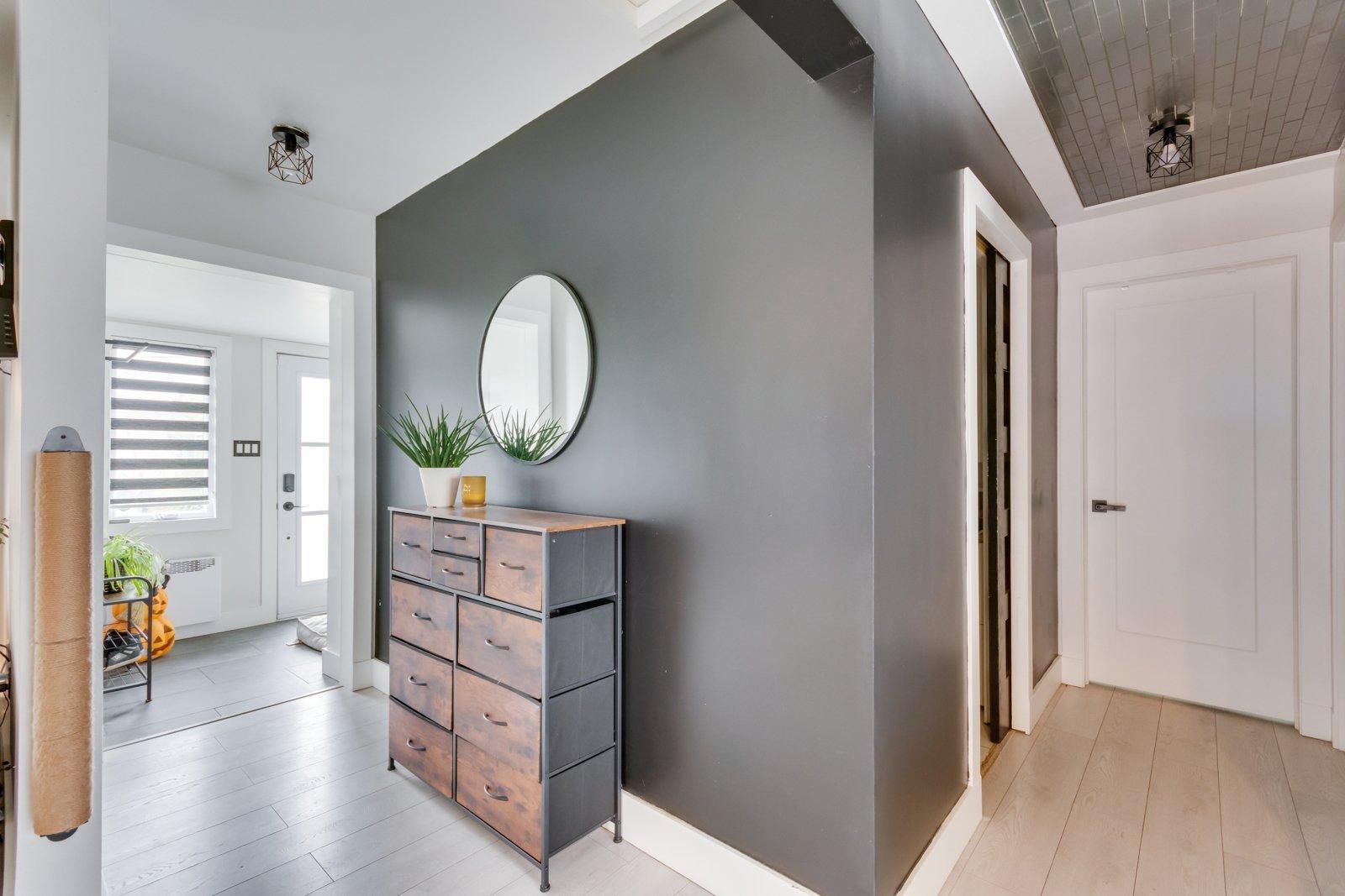 









104


Rue Léger

,
Gatineau (Gatineau),




QC
J8P4H4

