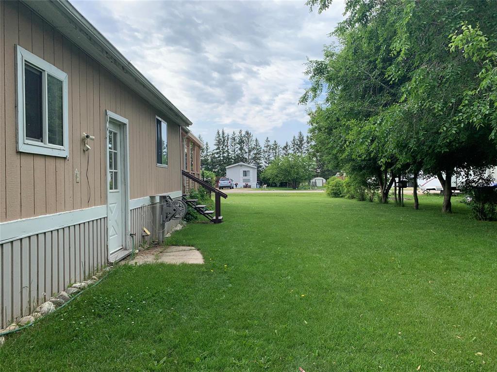 












3 Reiland Bay

,
Gladstone,




Manitoba
R0J0T0

