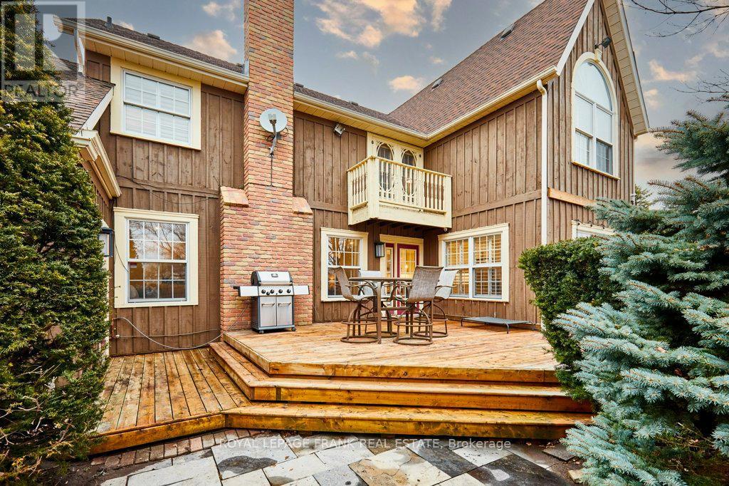 












1645 ACORN LANE

,
Pickering,




Ontario
L1Y1A7

