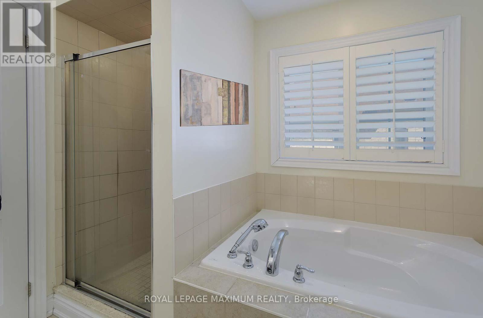 












8 SEDGEWICK PLACE

,
Vaughan,




Ontario
L4H3L5

