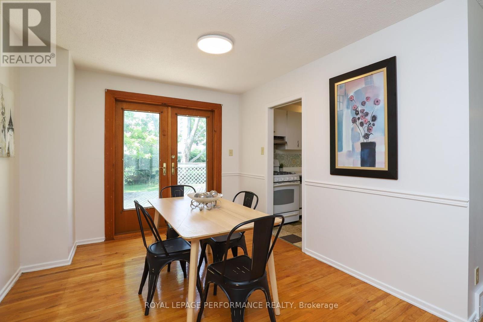 












45 KEEWATIN CRESCENT

,
Ottawa,




Ontario
K2E5S2

